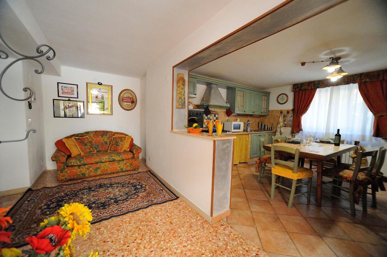 Casa Di Manu Διαμέρισμα Μοντεκατίνι Τέρμε Εξωτερικό φωτογραφία