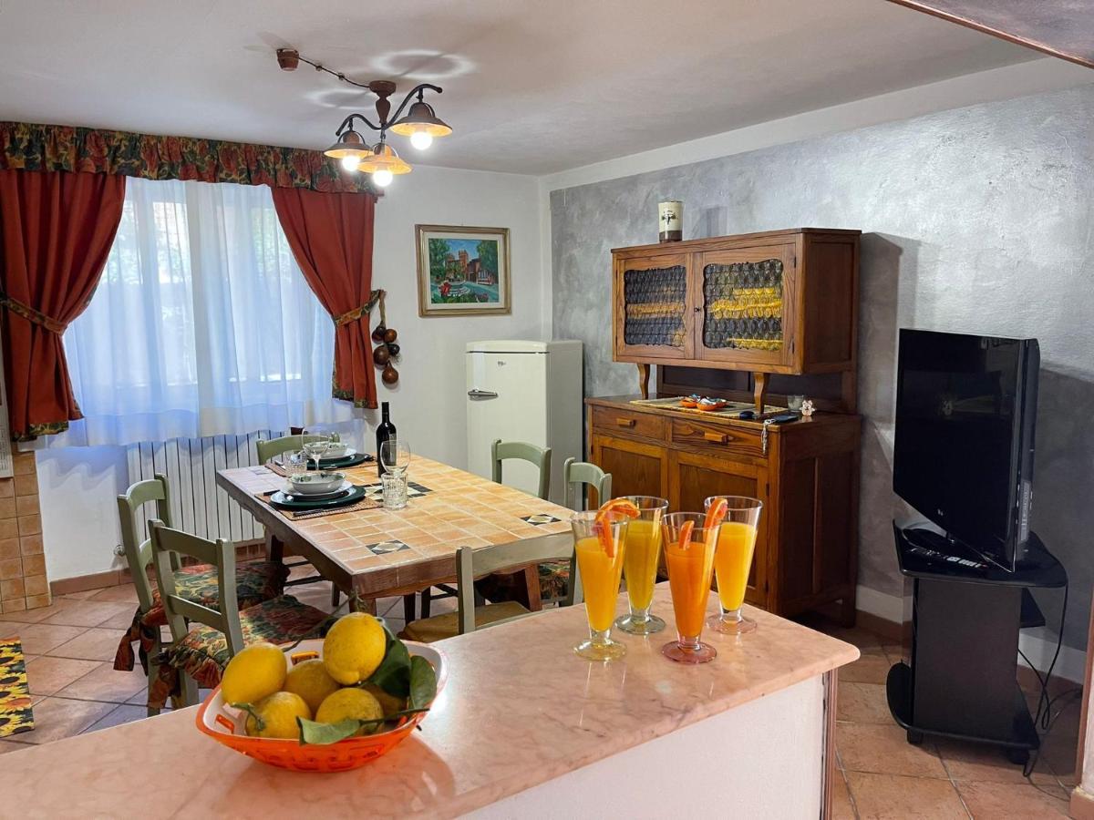 Casa Di Manu Διαμέρισμα Μοντεκατίνι Τέρμε Εξωτερικό φωτογραφία